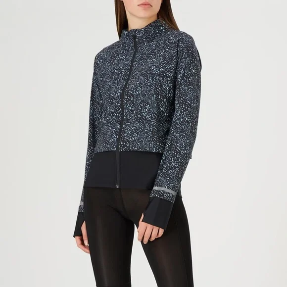 Sweaty Betty Fast Track Running Jacket - Picture 3 of 12